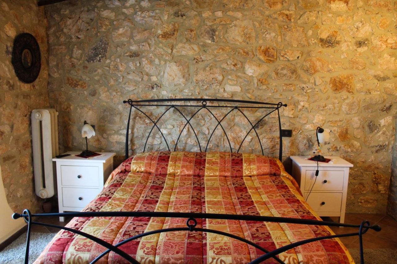 B&B Fontanelle Alviano Bagian luar foto