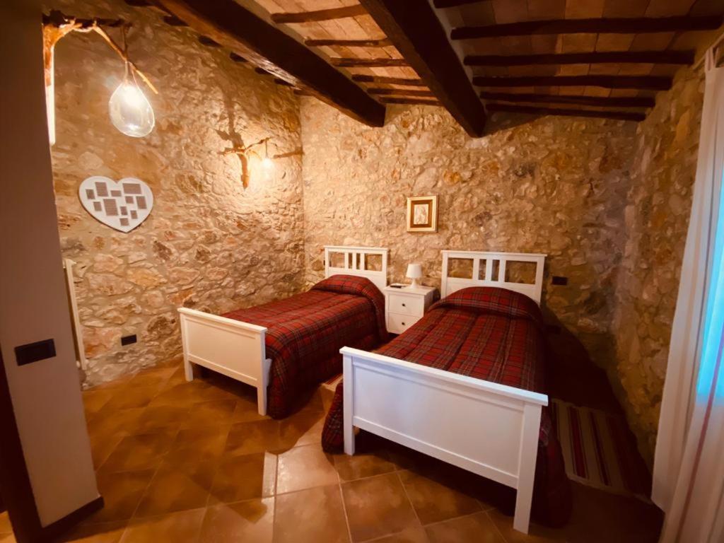 B&B Fontanelle Alviano Bagian luar foto
