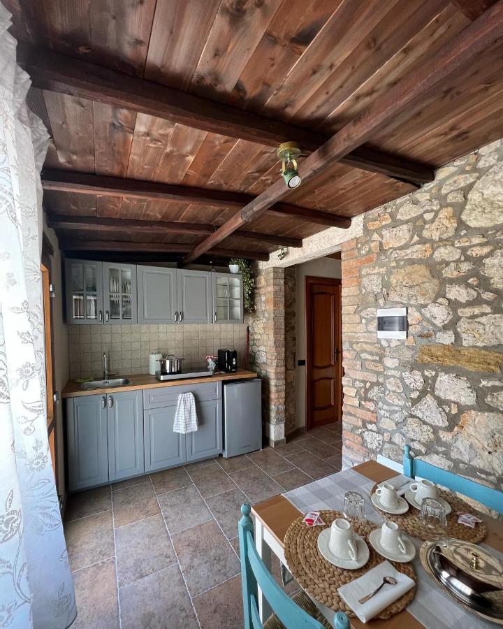B&B Fontanelle Alviano Bagian luar foto