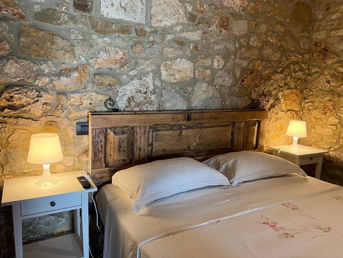 B&B Fontanelle Alviano Bagian luar foto