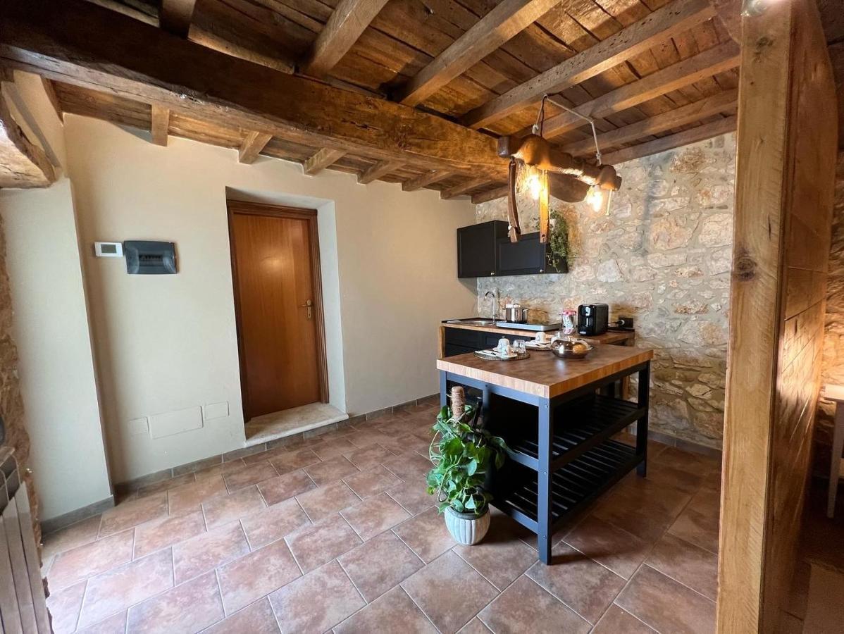 B&B Fontanelle Alviano Bagian luar foto